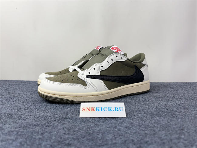 Travis Scott x Air Jordan 1 Low OG DM7866-200