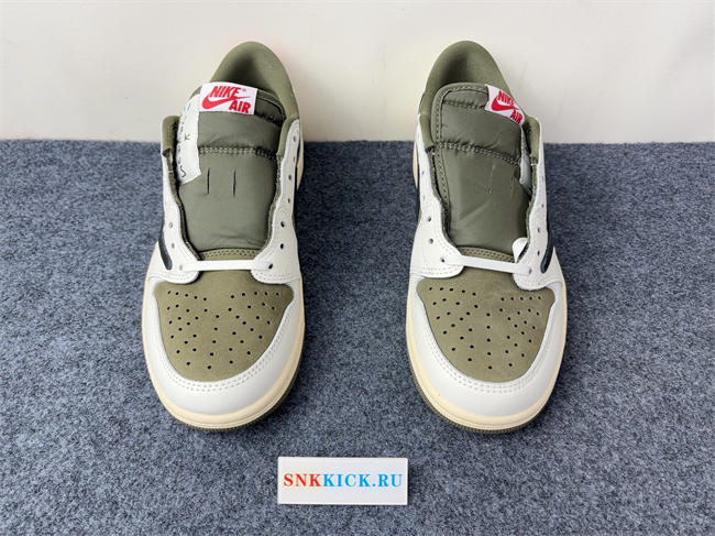 Travis Scott x Air Jordan 1 Low OG DM7866-200