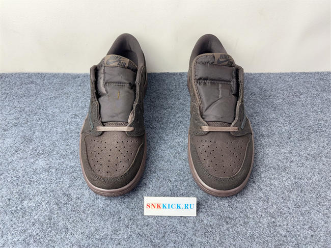 Travis Scott x Air Jordan 1 Low OG DM7866-202