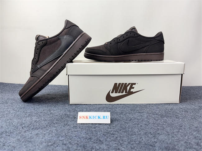 Travis Scott x Air Jordan 1 Low OG DM7866-202