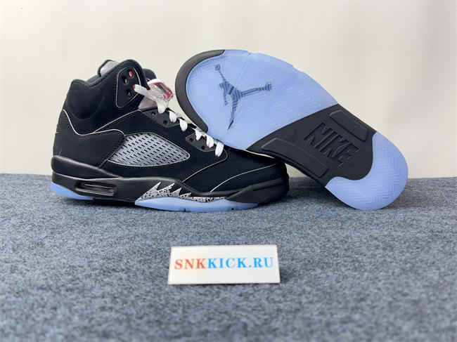 Air Jordan 5 “Black Metallic Reimagined” HF3975-001