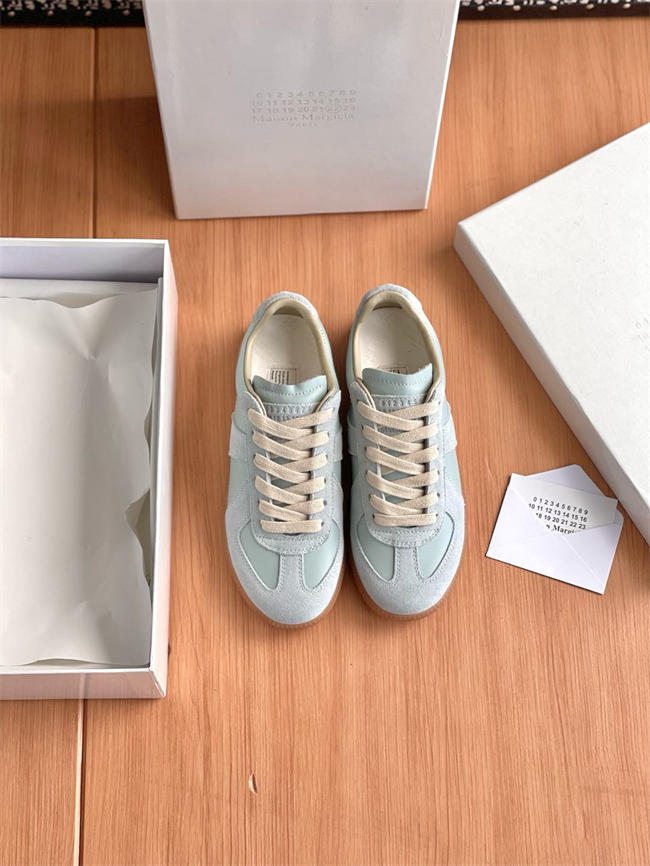ma*s*n martin Ma*i*la sneaker original