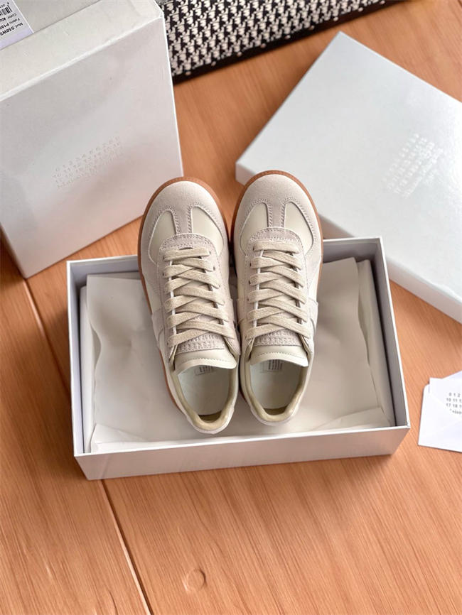 ma*s*n martin Ma*i*la sneaker original