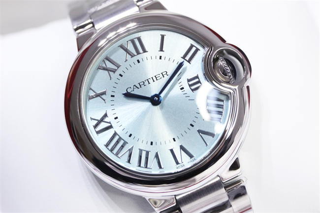 CARTIER 3K Blue balloon 28mm quartz 01