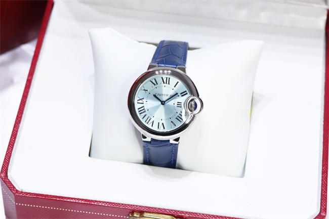 CARTIER 3K Blue balloon 28mm quartz 02