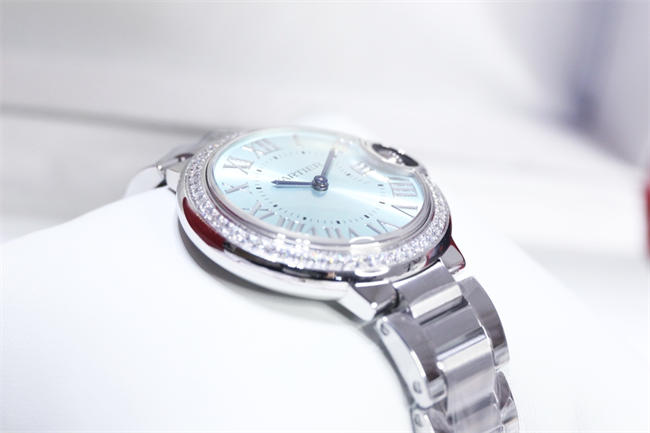 CARTIER 3K Blue balloon 28mm quartz 03