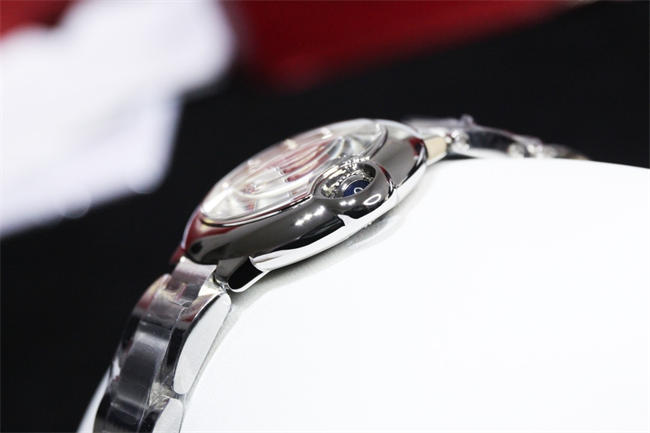 CARTIER 3K Blue balloon 28mm quartz 07