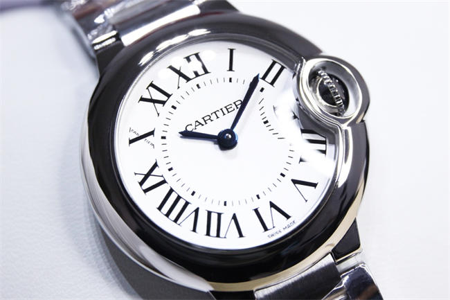 CARTIER 3K Blue balloon 28mm quartz 09