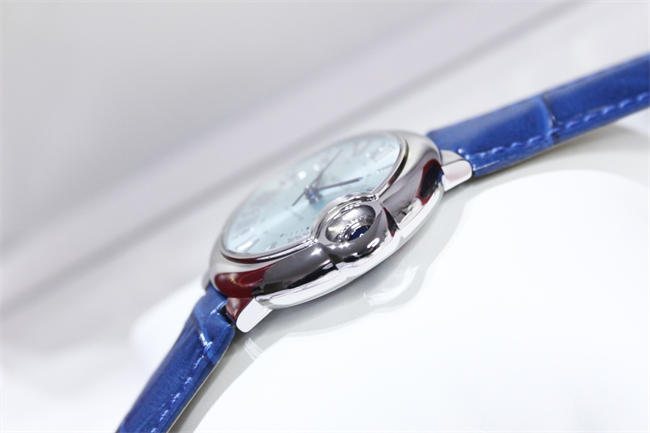 CARTIER 3K Blue balloon 33mm NH076 25