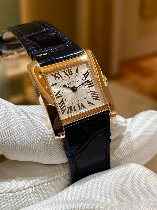 5S+ Cartier Cartier Tank 02