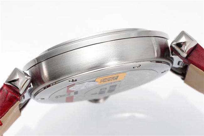 AF Cartier Cartier Pasha 02