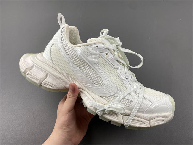 Balenciaga  PHANTOM SNEAKER 734734 W3XLG 9001