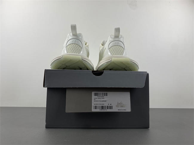 Balenciaga  PHANTOM SNEAKER 734734 W3XLG 9001
