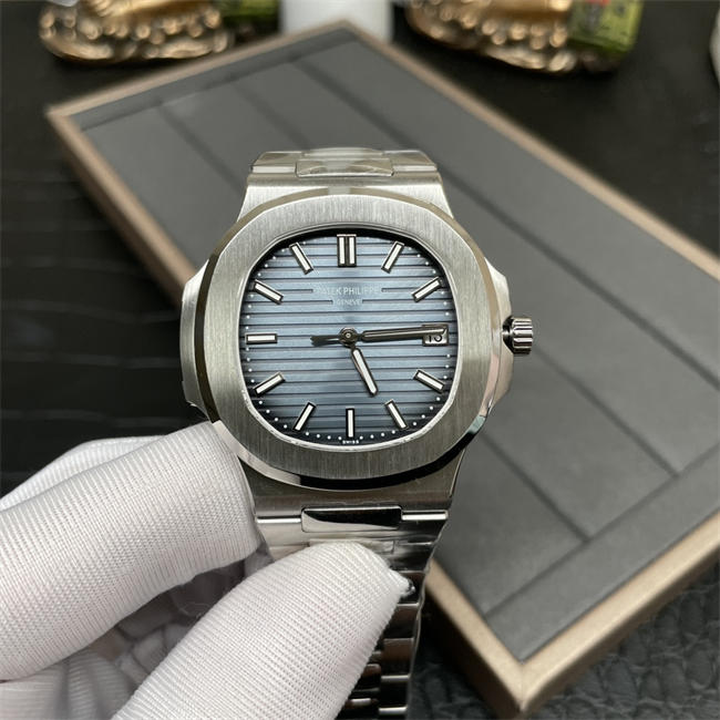 3K Patek Philippe 5811 ALL