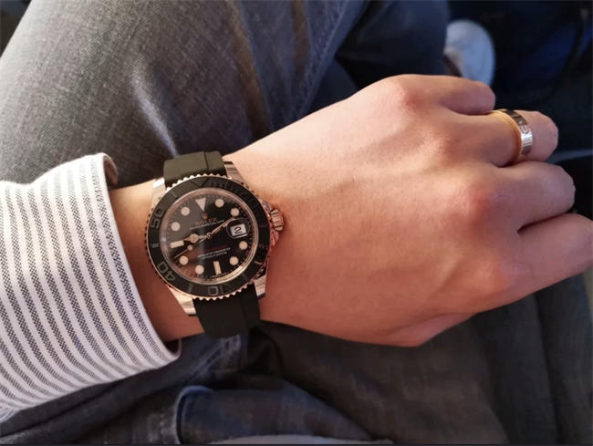 Rolex 18K yacht SW200