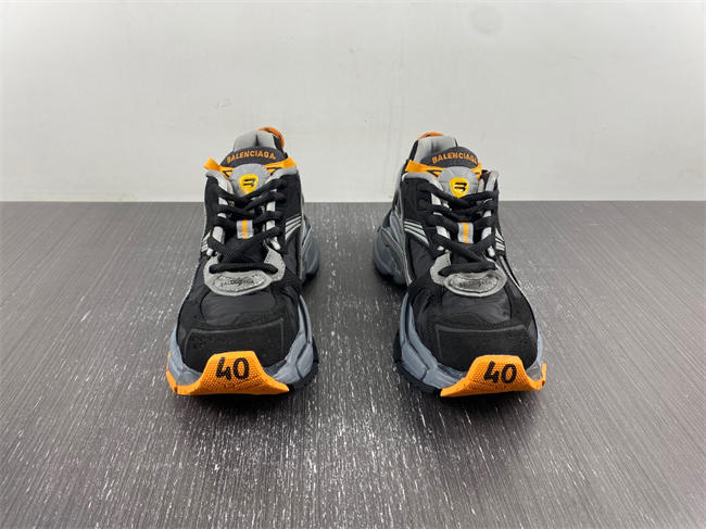 Balenciaga 772774-W3RNY-4018