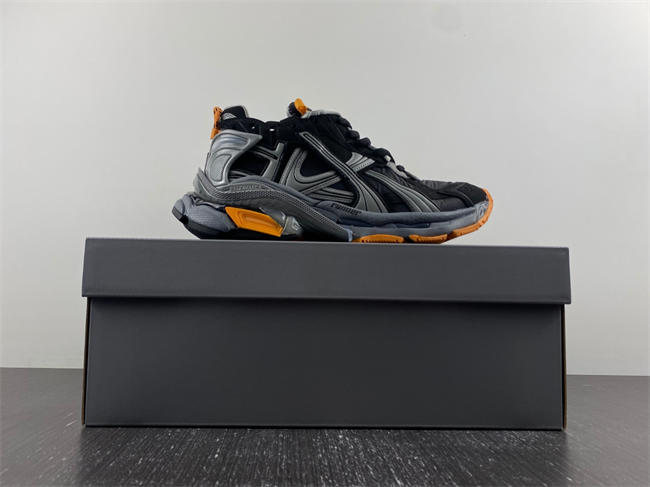 Balenciaga 772774-W3RNY-4018