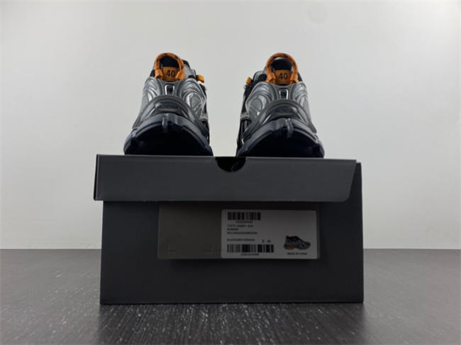 Balenciaga 772774-W3RNY-4018