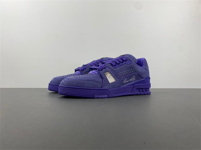 Louis Vuitton LV trainer LV1823-101