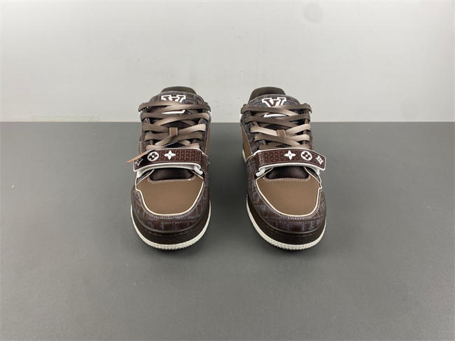 Louis Vuitton LV trainer LV1823-103