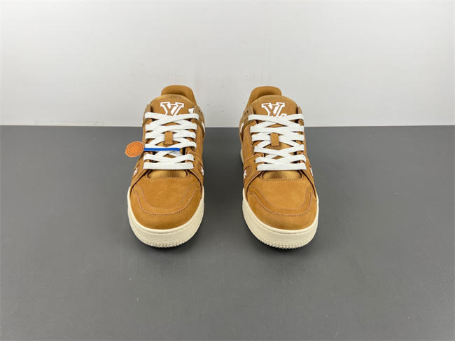 Louis Vuitton LV trainer LV1823-106