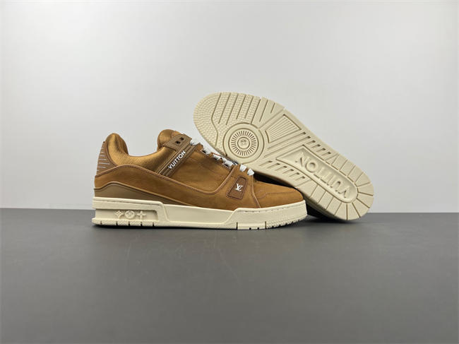 Louis Vuitton LV trainer LV1823-106
