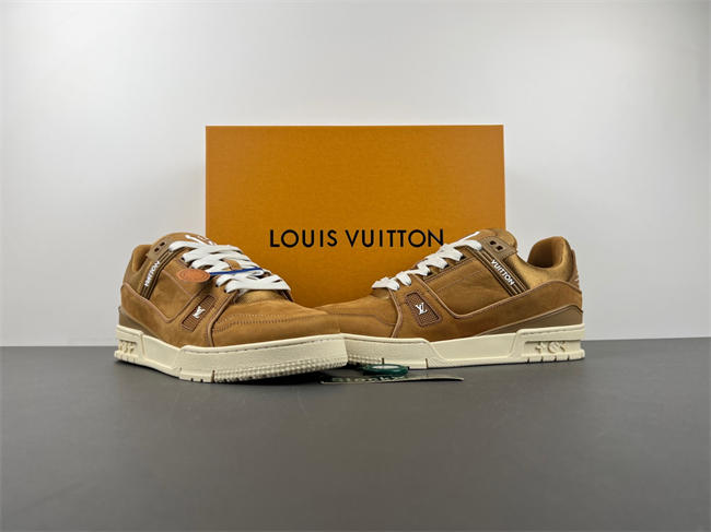 Louis Vuitton LV trainer LV1823-106