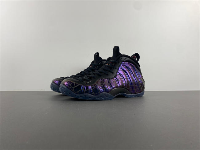 TEKKEN 8 x Nike Air Foamposite One “Kazuya Mishima” FQ9050-400