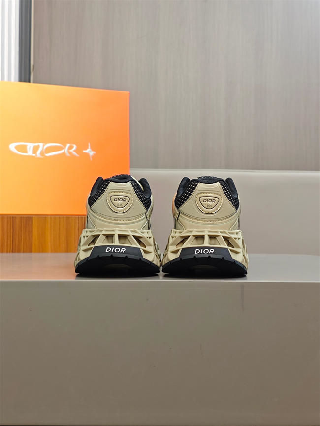 Dior B35 DR1823-109