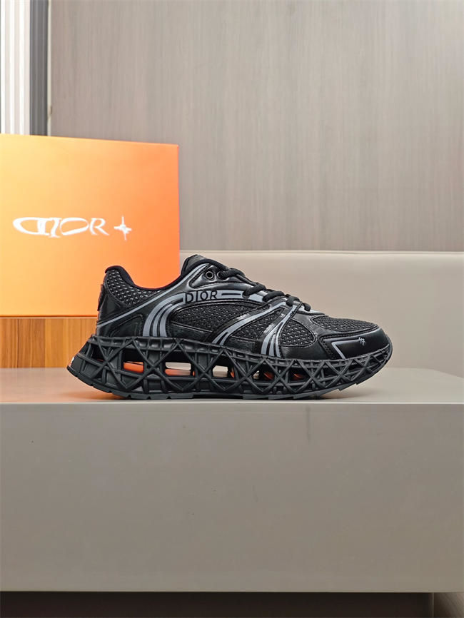 Dior B35 DR1823-113
