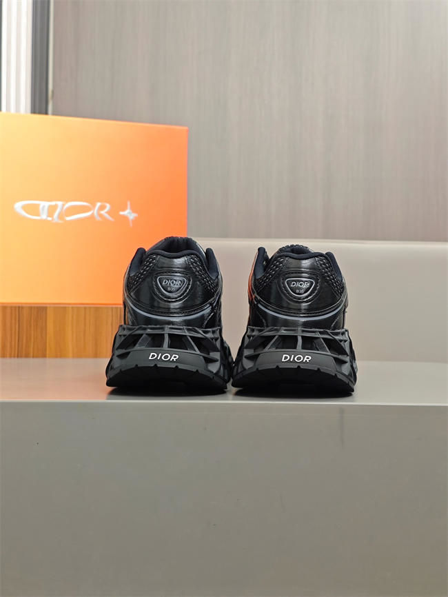 Dior B35 DR1823-113