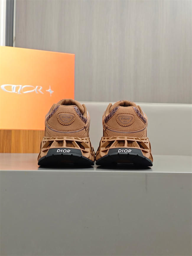 Dior B35 DR1823-114