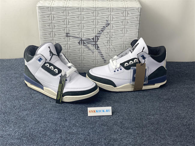 Jordan 3 Retro OG SP Diffused Blue  HV8571-100