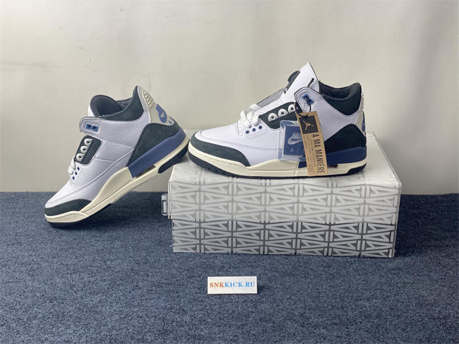 Jordan 3 Retro OG SP Diffused Blue  HV8571-100