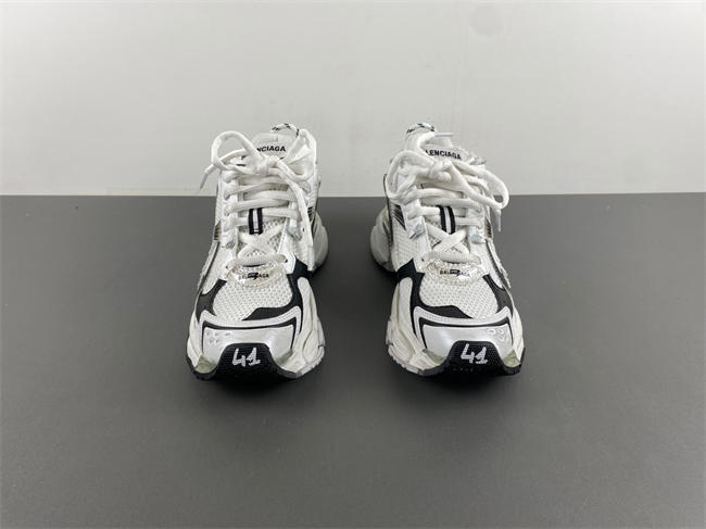Balenciaga 772774 WRUNG 9010