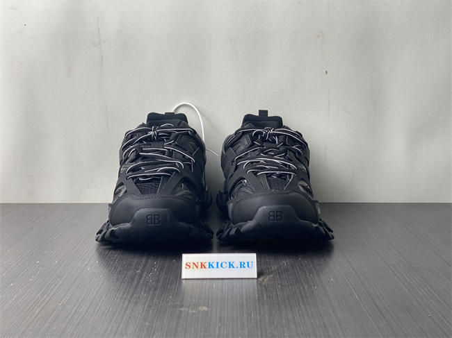 BLCG TRACK SNEAKER 542023 W1GB1 1000 with LED