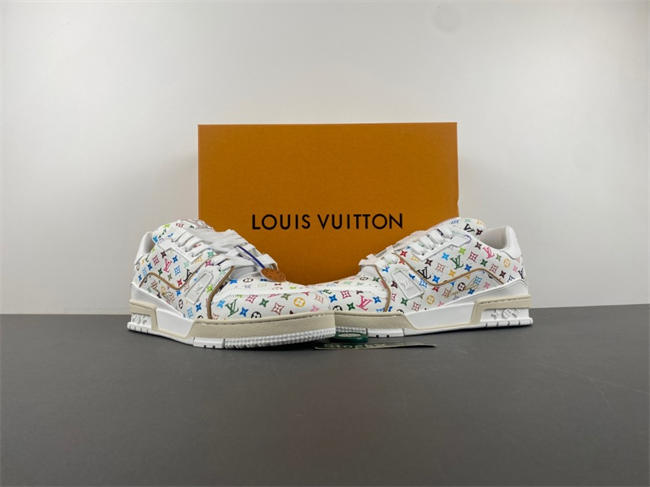 Louis Vuitton LV trainer 1823-111