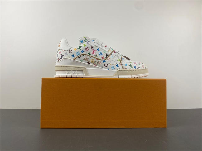 Louis Vuitton LV trainer 1823-111