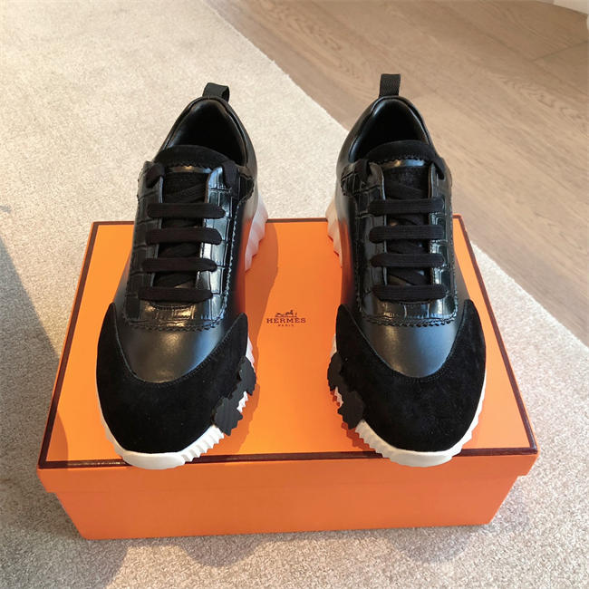 Hermes Sneaker 02