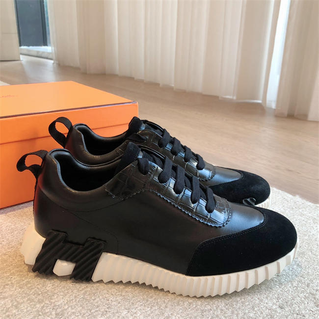 Hermes Sneaker 02