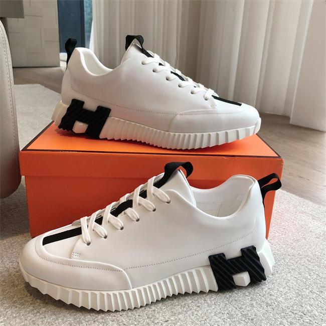 Hermes Sneaker 03