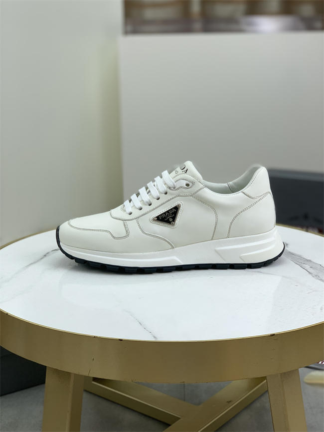Prada Runner Sneaker 06