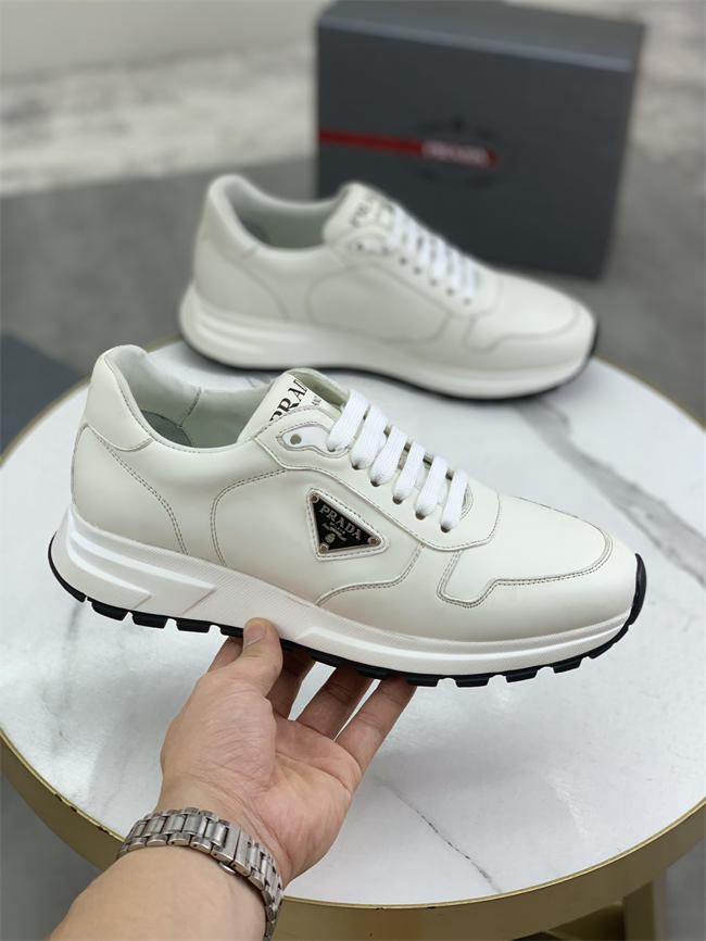 Prada Runner Sneaker 06