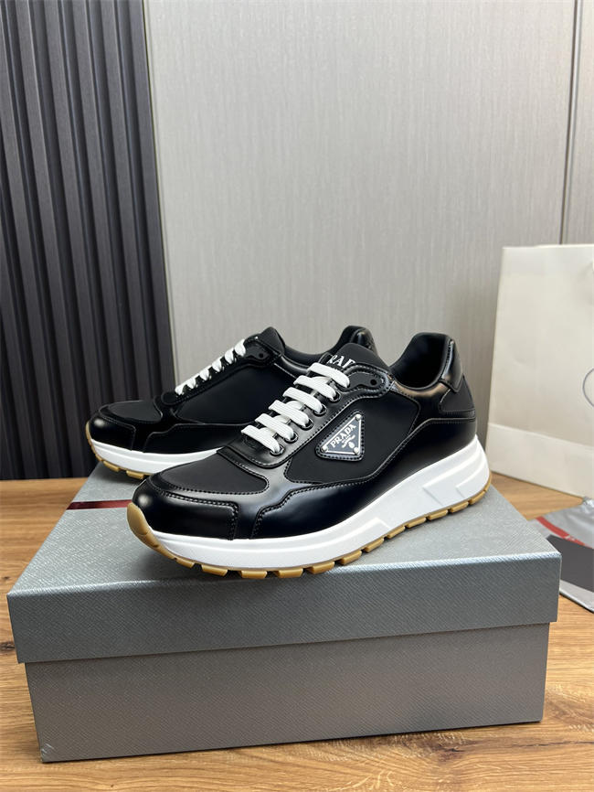 Prada Runner Sneaker 08.