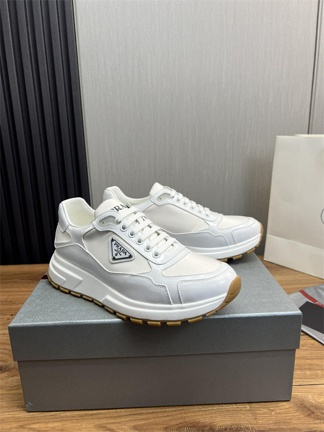 Prada Runner Sneaker 09
