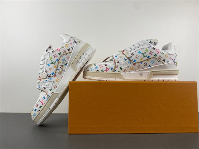 Louis Vuitton LV trainer 1823-112