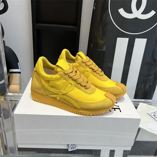 Loewe Sneaker 01