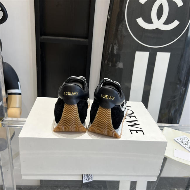 Loewe Sneaker 09