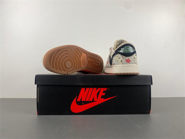 Air Jordan 1 Low HV82329-100