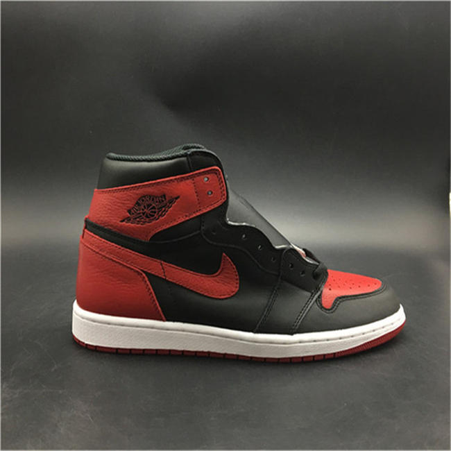 AJ1 Air Jordan 1 Retro High OG Banned  555088-001